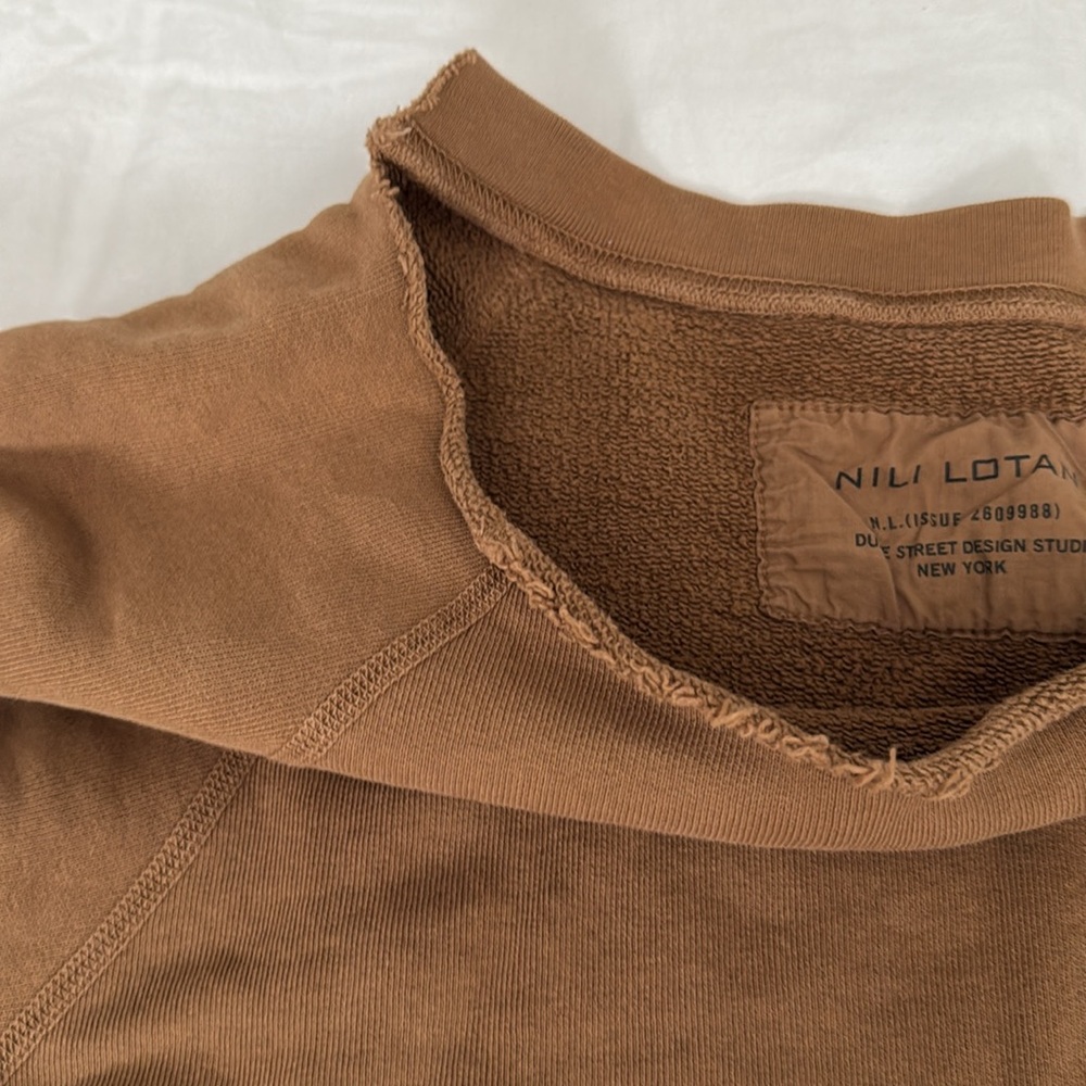 Nili Lotan Brown Sweatshirt, Raglan Sleeves,Small, Distressed. SAME DAY SHIPPING - Picture 4 of 5